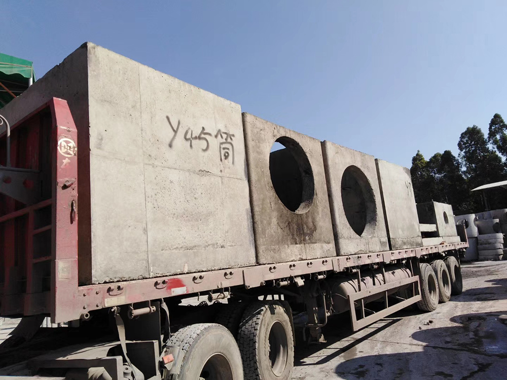 佛山順德選檢查井找華堅(jiān)實(shí)力廠家_高品質(zhì)_大量現(xiàn)貨.