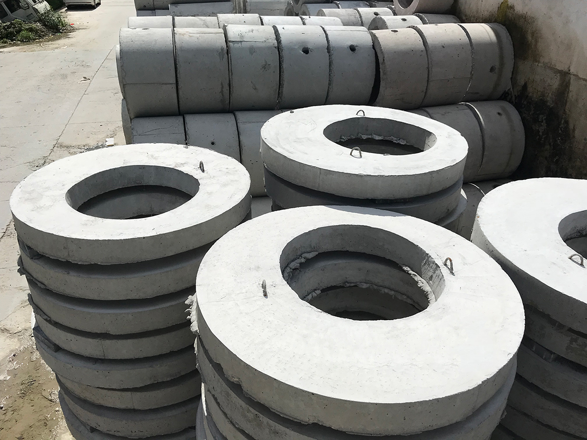 佛山順德選檢查井找 華堅實力廠家,高品質(zhì),大量現(xiàn)貨.