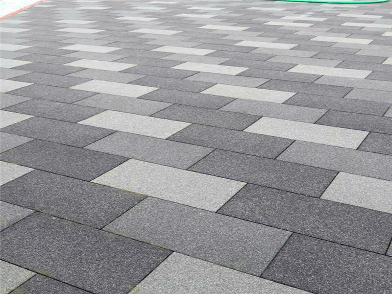 關(guān)于PC磚、燒結(jié)磚、廣場磚的區(qū)分