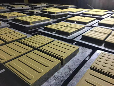 佛山順德透水磚選華堅-專業(yè)市政水泥制品,本月大促,歡迎咨詢!