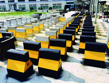 停車場的水泥隔離墩有什么作用？