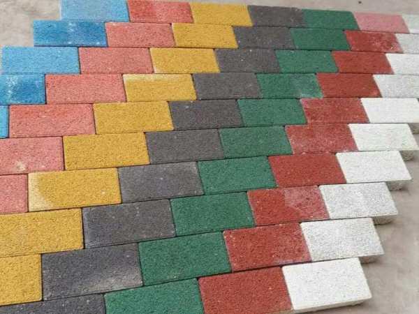 鋪設彩磚有哪些注意事項？